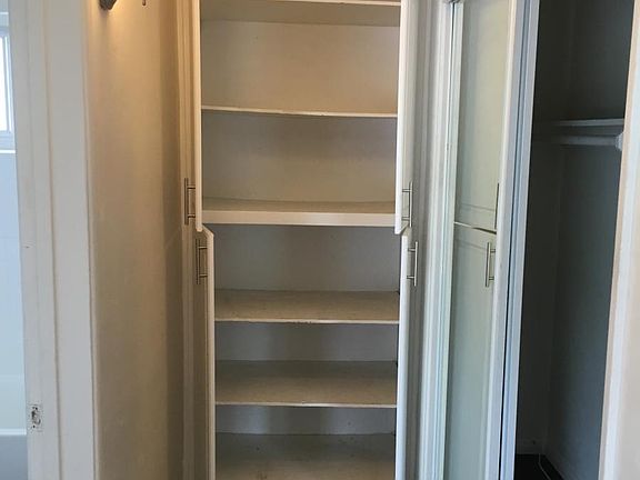 built-in shelves for extra storage!