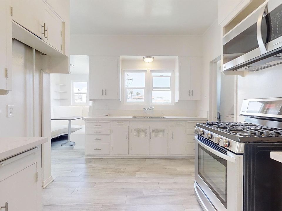 1st image of 700 S Catalina Ave