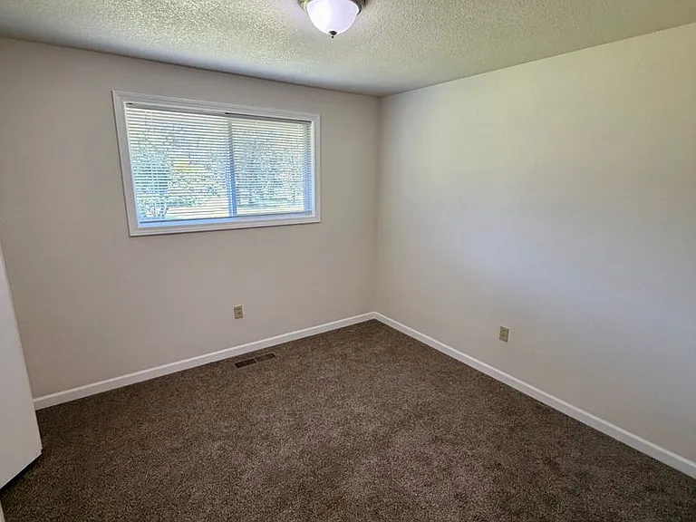 1191 Sable Dr — Photo 15