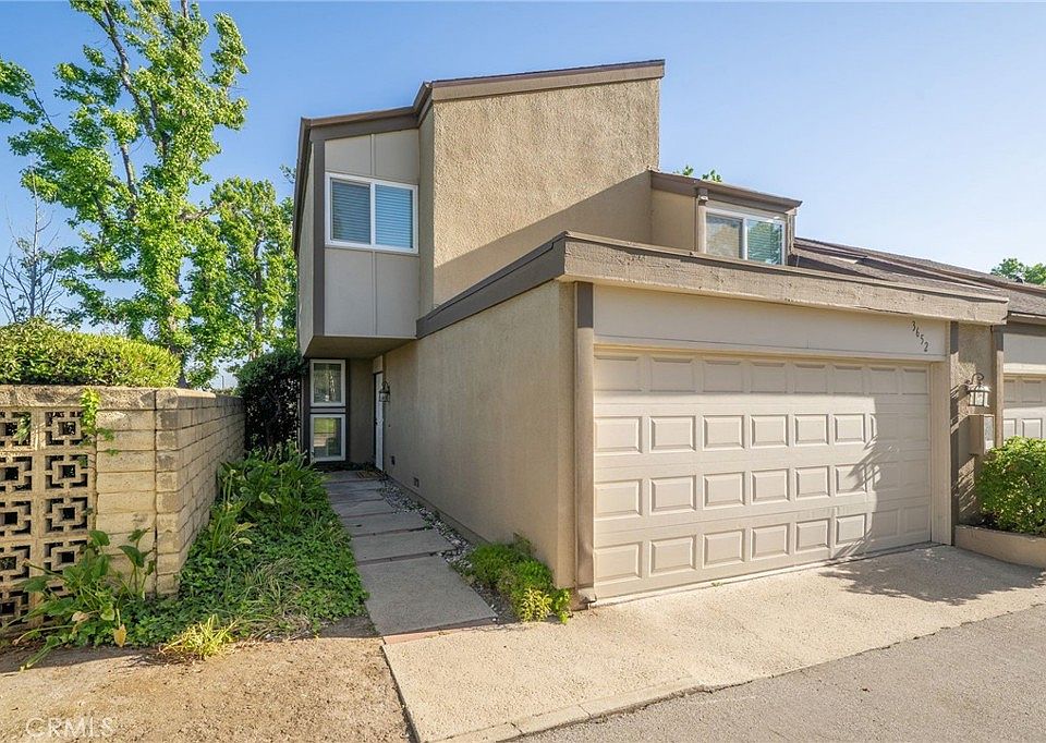 1st image of 3652 Towne Park Cir