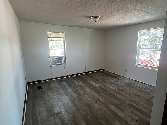 2nd image of 1211-1213 Reynolds Ave #1213-1/2