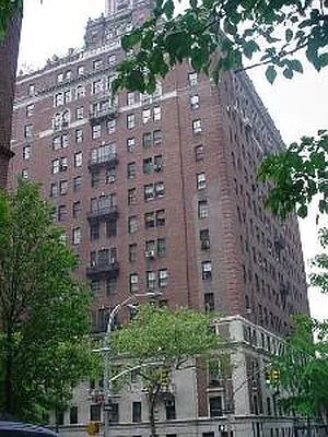 Sold by Corcoran | media 6