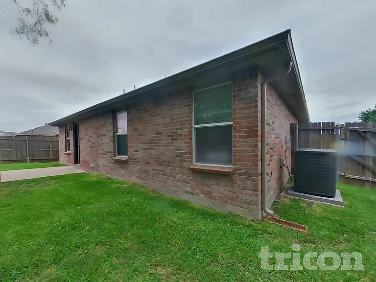 50 Larkspur Dr — Photo 15