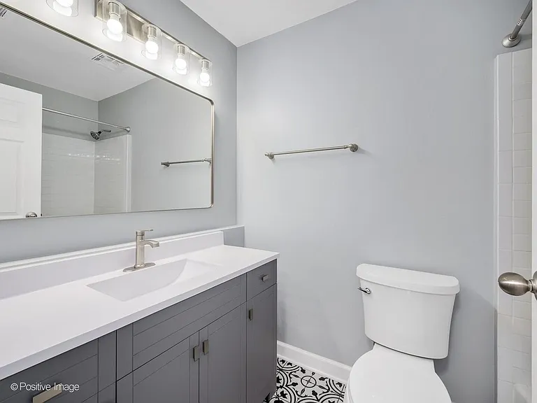 3018 Roberts Dr #8 — Photo 24
