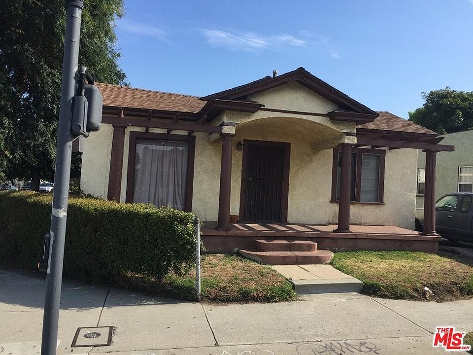 2nd image of 6218 S Budlong Ave