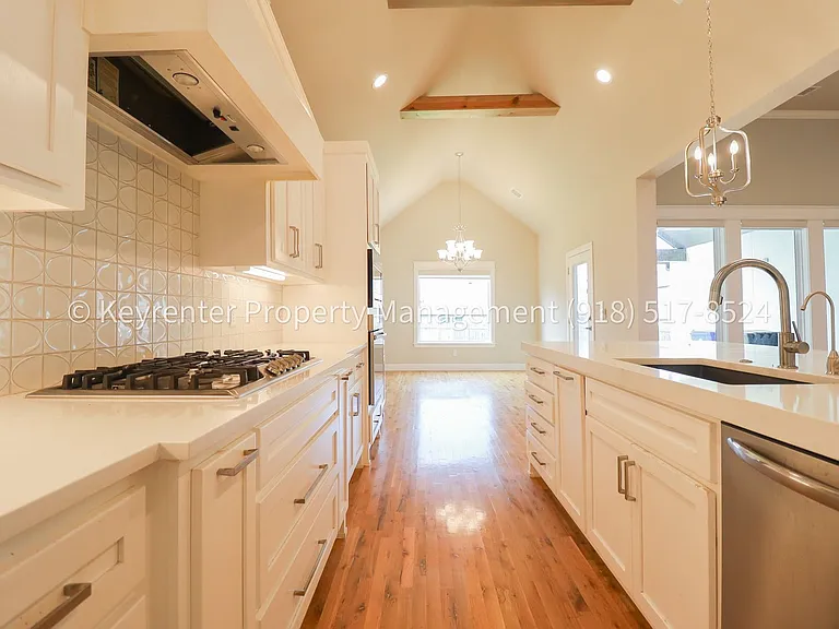 3809 W Union St — Photo 21