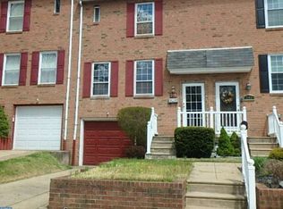 215 Wickley Rd, Philadelphia, PA 19154