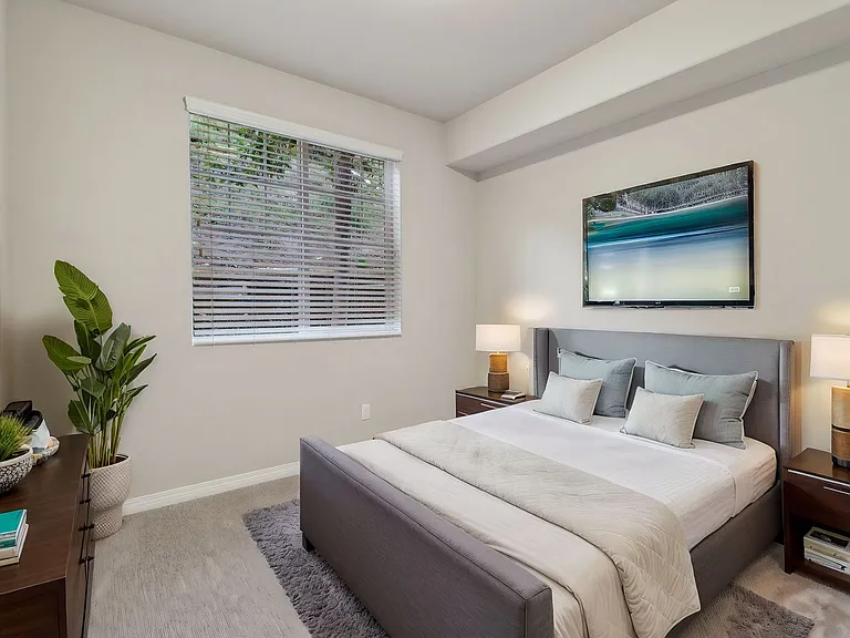 Costa Pointe Luxury 3-4 Bedroom Townhomes — Photo 57
