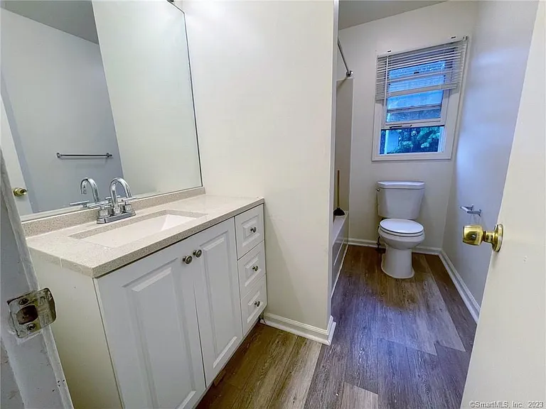 663 Newhall St #10 — Photo 5