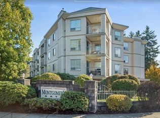 5450 208th St #207, Langley, BC V3A 2J9