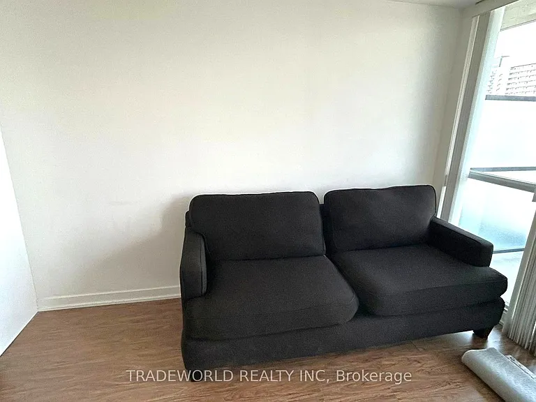 33 Singer Ct #2506 — Photo 7