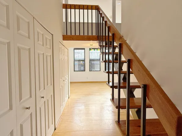 371 Madison Street image 6 of 17