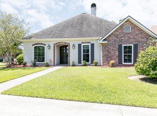 100 Archangel Dr, Lafayette, LA 70508