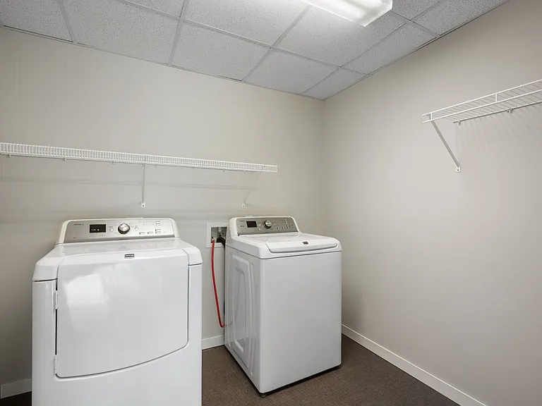 10. Boulder E2 - Laundry 10. Boulder E2 - Laundry