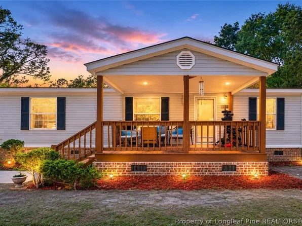 155 Willard Tatum Rd, Elizabethtown, NC 28337