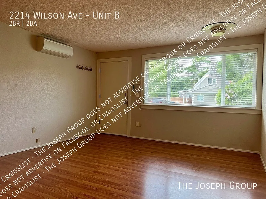 Building Photo - 2214 Wilson Ave #B