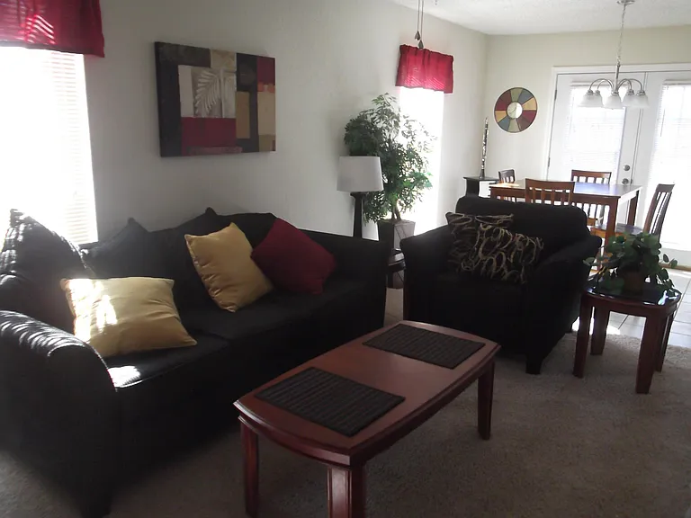 4802 Bedford Ave — Photo 5