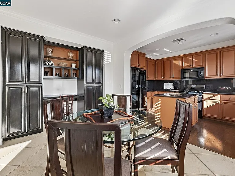 7730 Stoneleaf Rd — Photo 25