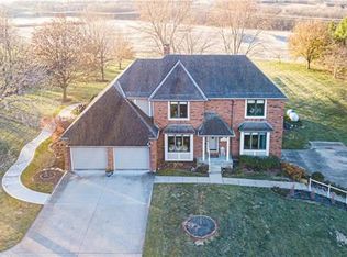 4908 NE County Line Rd, Saint Joseph, MO 64505