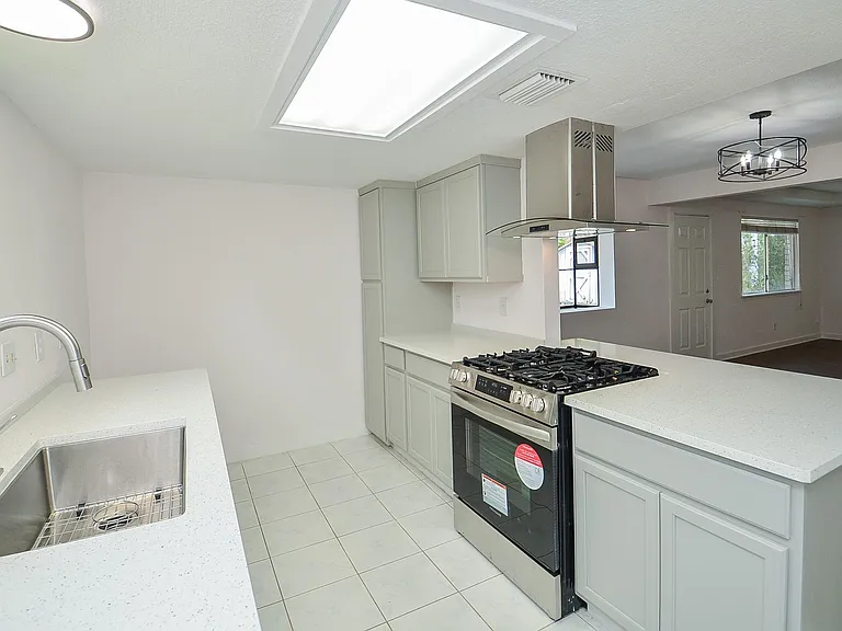 3722 Brier Gardens Dr — Photo 8