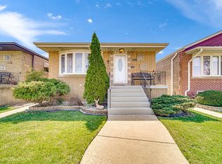 6141 W 63rd Pl, Chicago, IL