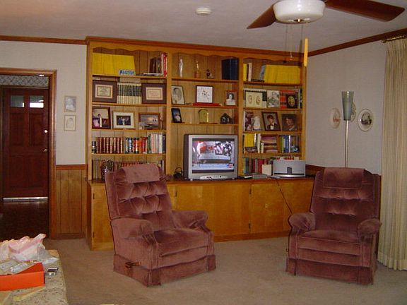 4th image of 164 Fairway Oaks Dr
