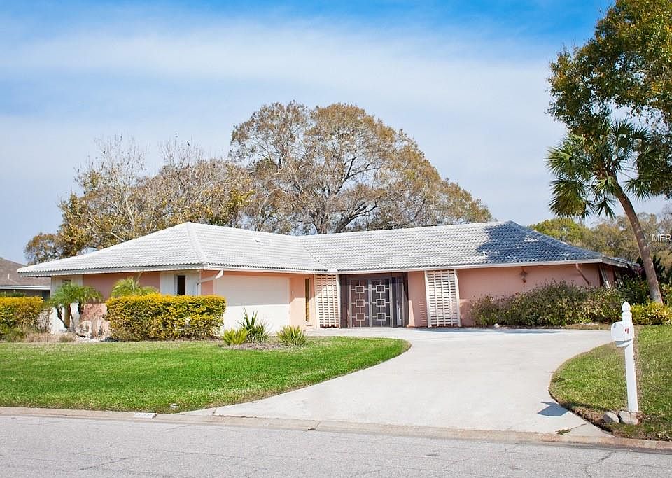 1st image of 3391 Espanola Dr