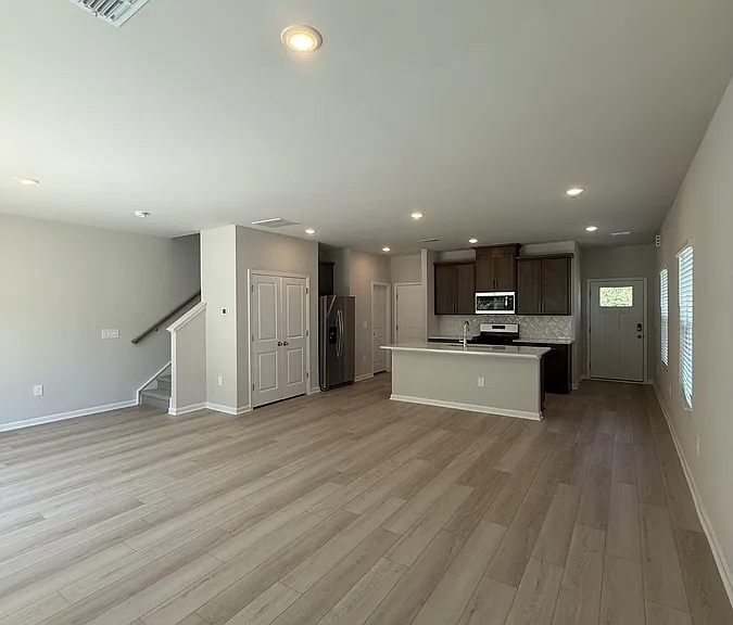 1054 Winding Spring Dr #1 — Photo 8