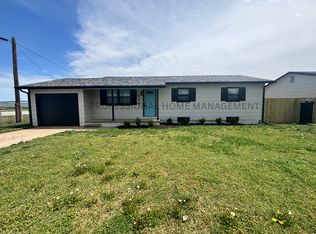 430 N Reno Ave, Burrton, KS 67020