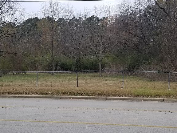 2nd image of 1418 Tulane Dr