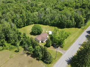 9217 Catchpole Rd, North Rose, NY 14516