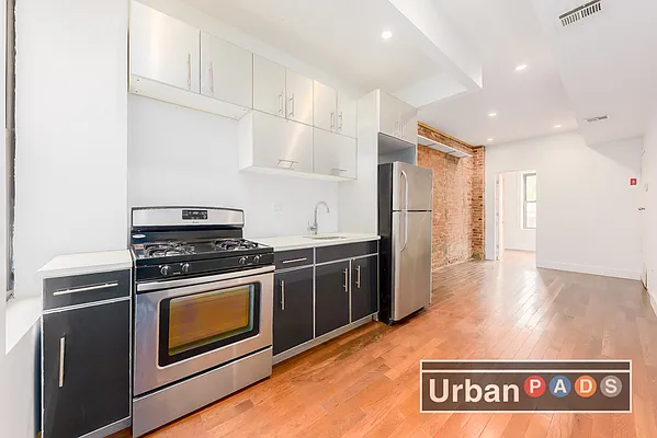 Rented by Urban Pads | media 2