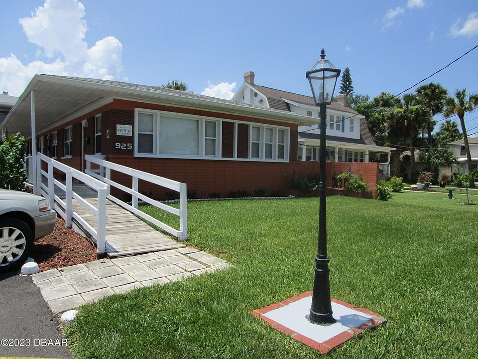 1st image of 925 N Wild Olive Ave #1