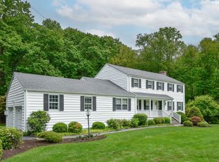 3170 Burr St, Fairfield, CT 06824