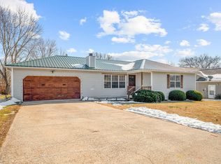 106 S Elm Street, Blue Eye, MO 65611