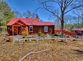 76 Old Shannock Rd, Charlestown, RI 02813