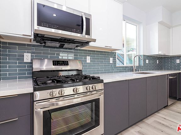 3rd image of 5925 Barton Ave #2