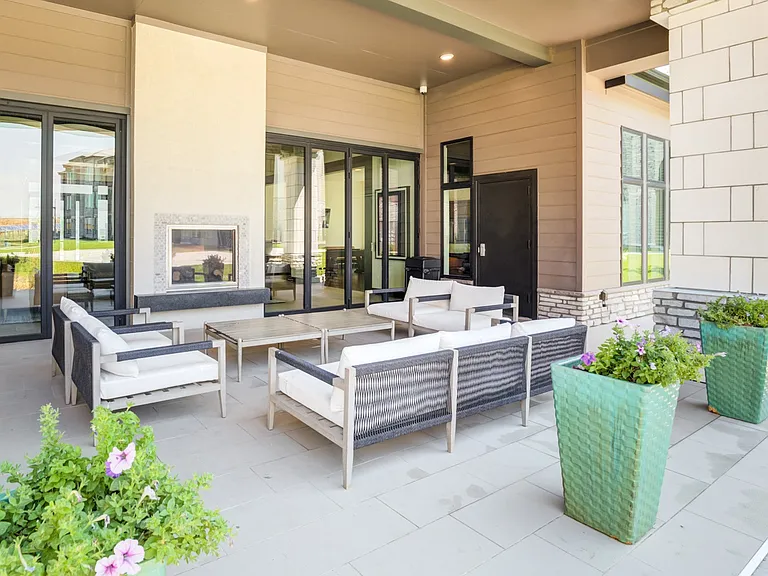 The Reserves at Green Valley Ranch Apartments — Photo 15
