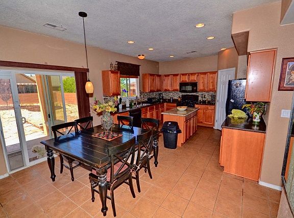 2nd image of 10411 Vallecito Dr NW