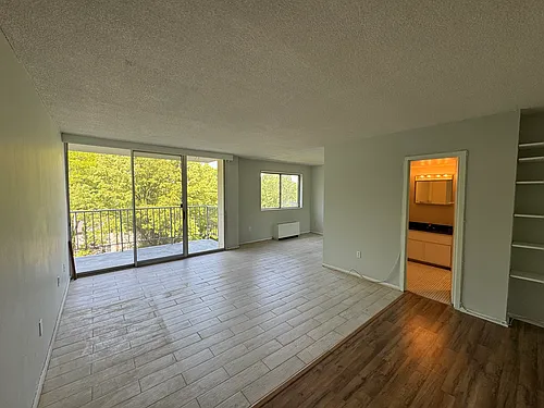 2059 Huntington Ave Photo 1