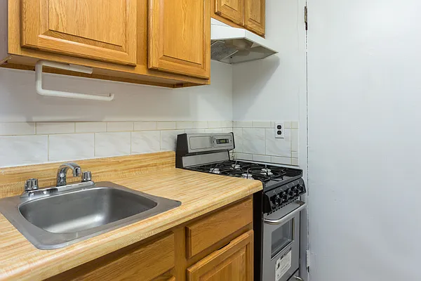 Rented by Compass | media 8