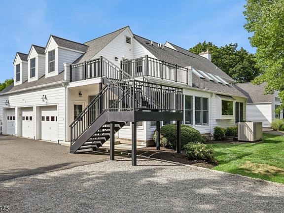 5th image of 152 Lambertville HQ Rd