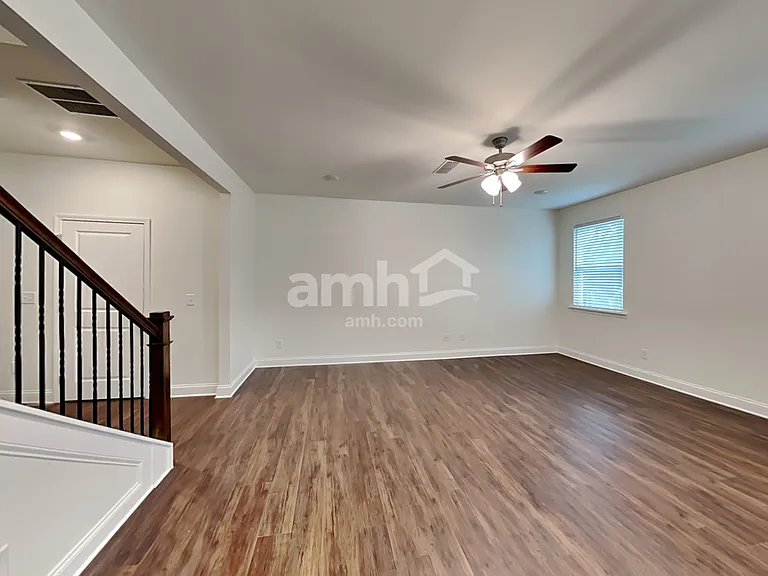 893 Headland Way — Photo 6