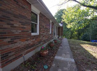 3381 E Riley Rd, Floyds Knobs, IN 47119