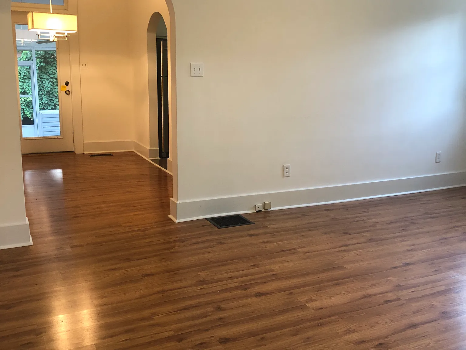 873 Highland Ave NW — Photo 4