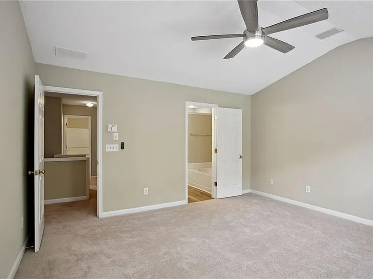 3611 Elkhorn Ct — Photo 14