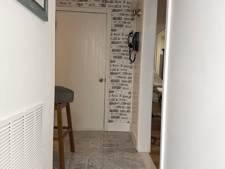 196 Fruit Hill Ave — Photo 16