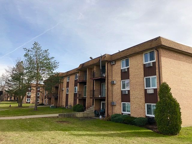 1st image of 745 Heritage Dr #10108