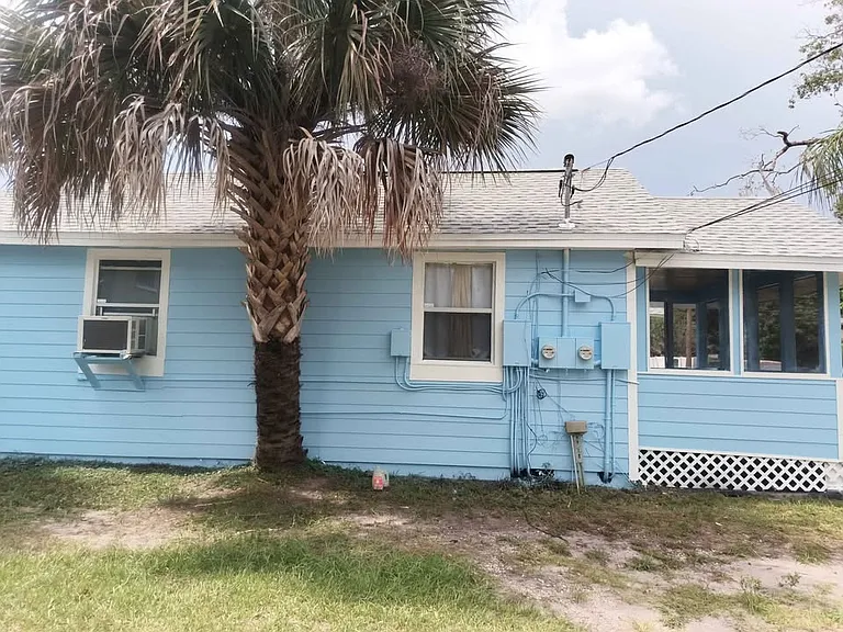 722 Palmway St — Photo 24