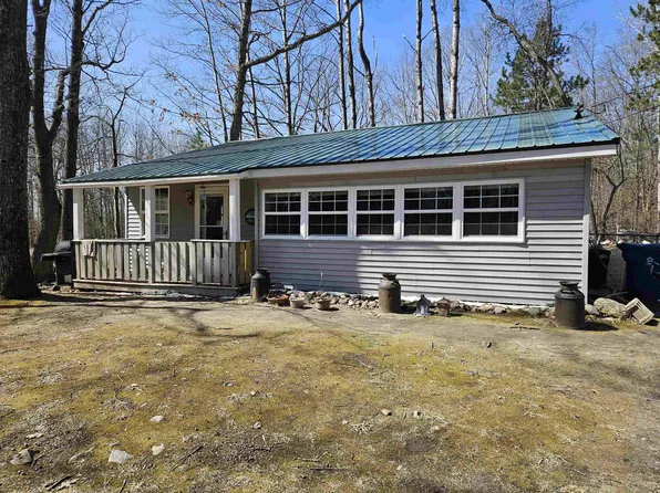 659 E Circle Dr, Harrison, MI 48625